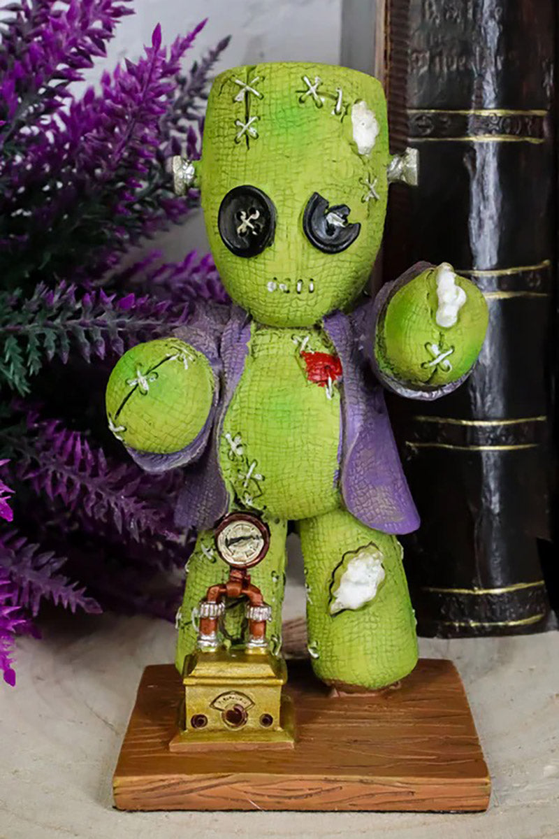 Pinheads Frankenstitch Statue