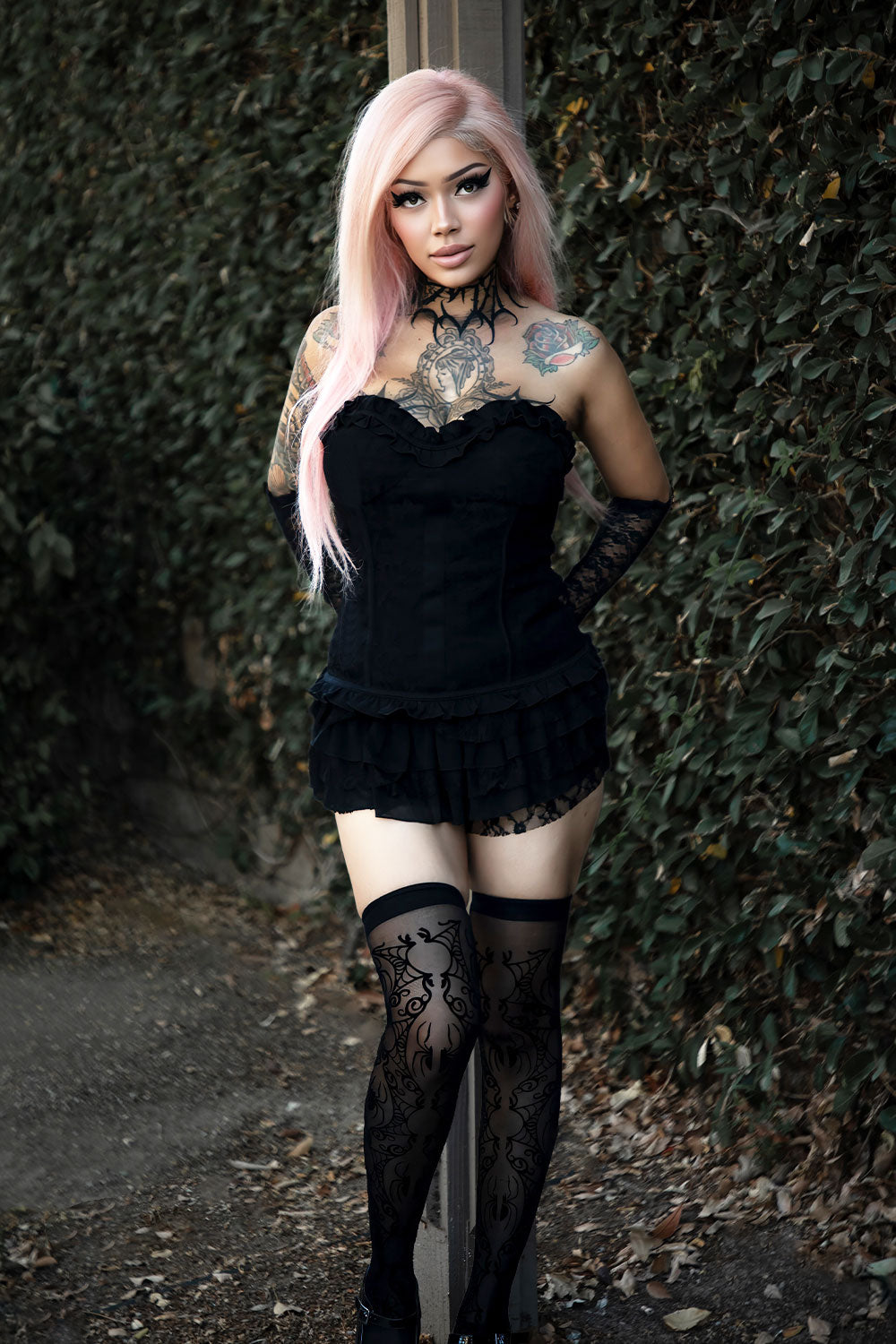 Womens goth bustier with lace detail