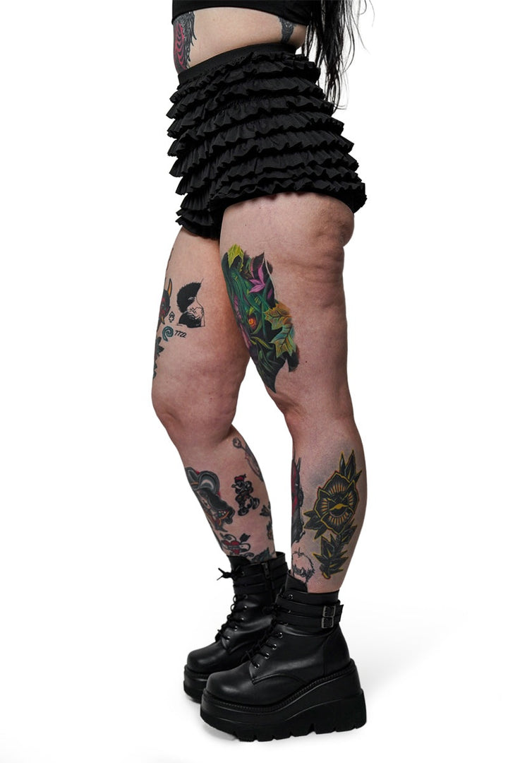 tiered black ruffled bloomer shorts