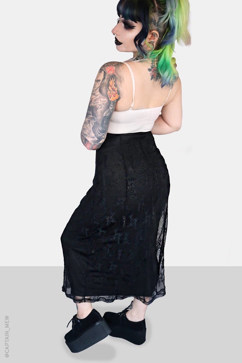 womens high-waisted gothic long black skirt