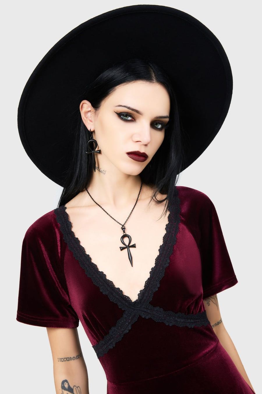 gothic brimmed hat