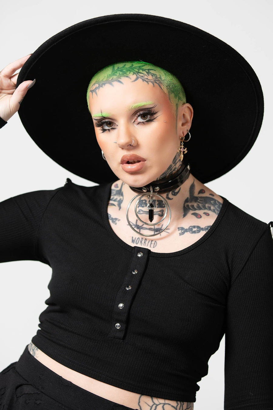 black witch hat