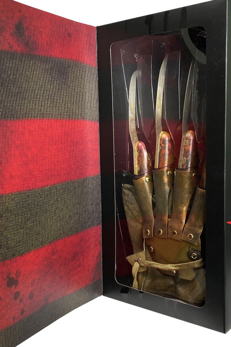 A Nightmare on Elm Street 2 - Deluxe Freddy Krueger Collector's Glove - toys - VampireFreaks - Trick or Treat Studios