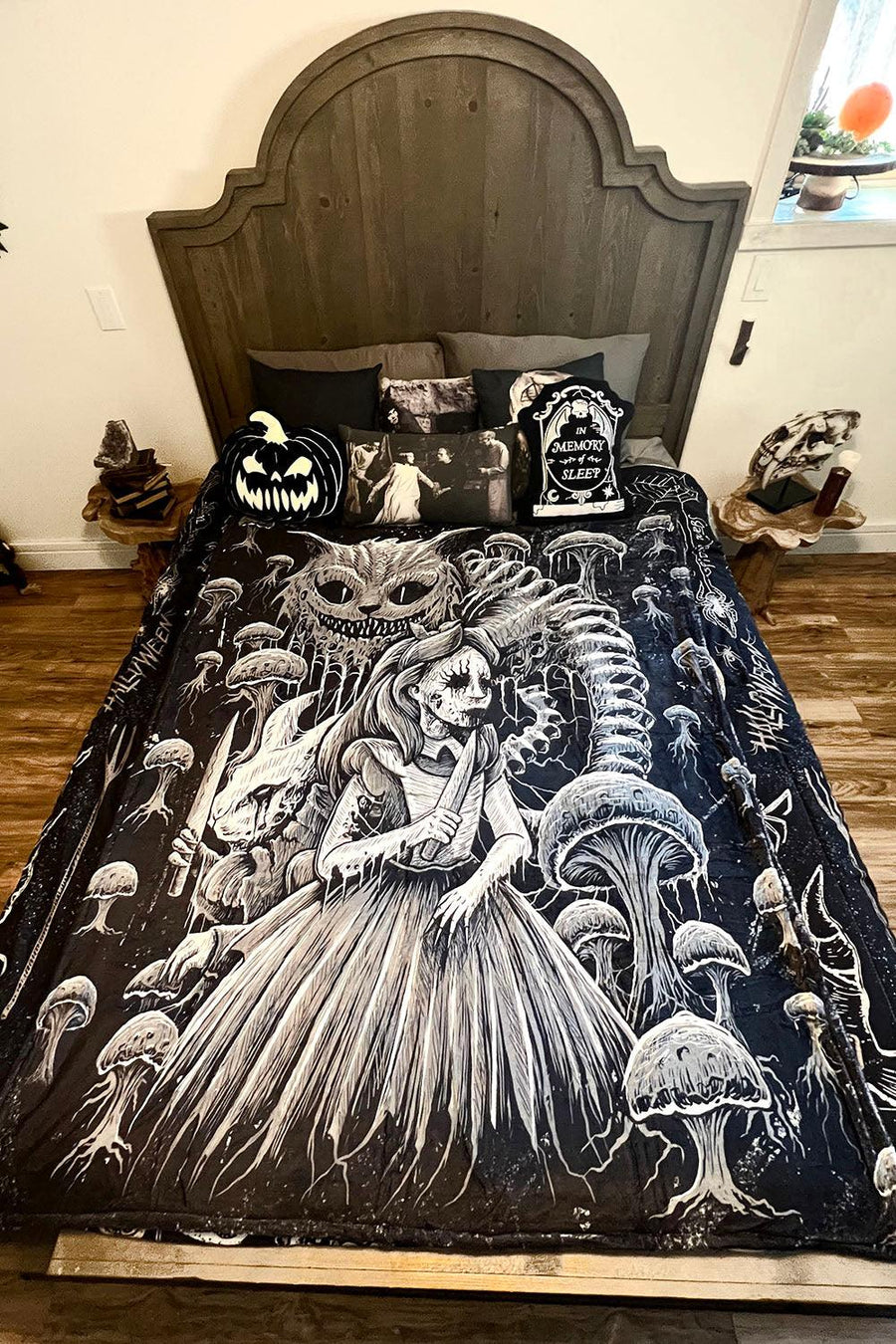 Alice in Murderland Throw Blanket - housewares - VampireFreaks - VampireFreaks