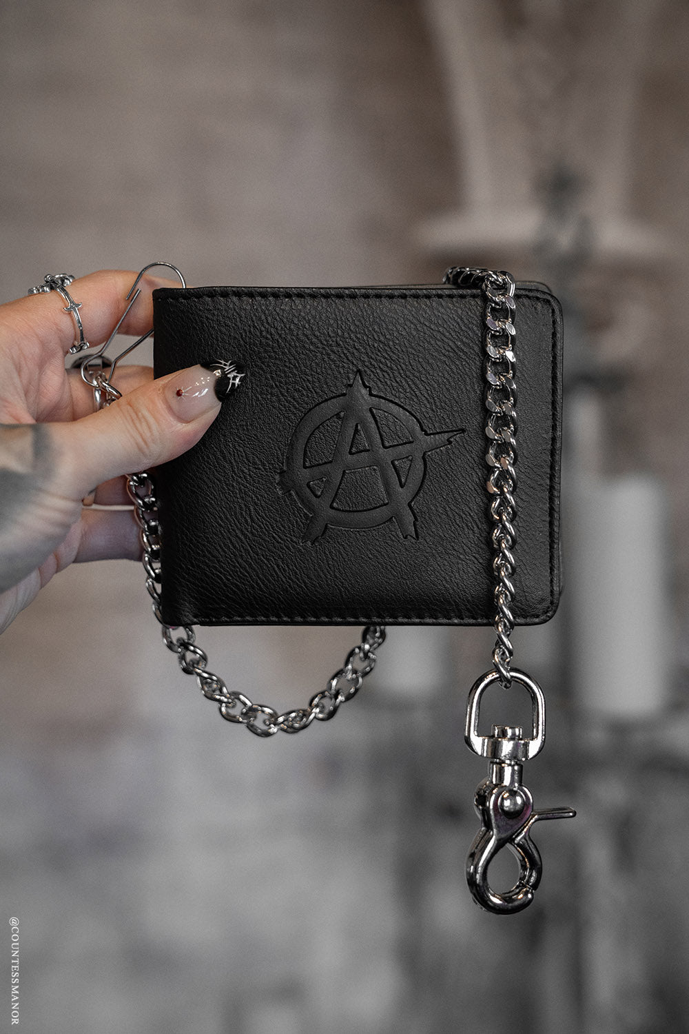 Anarchy Emboss Bifold Wallet w/ Chain – VampireFreaks