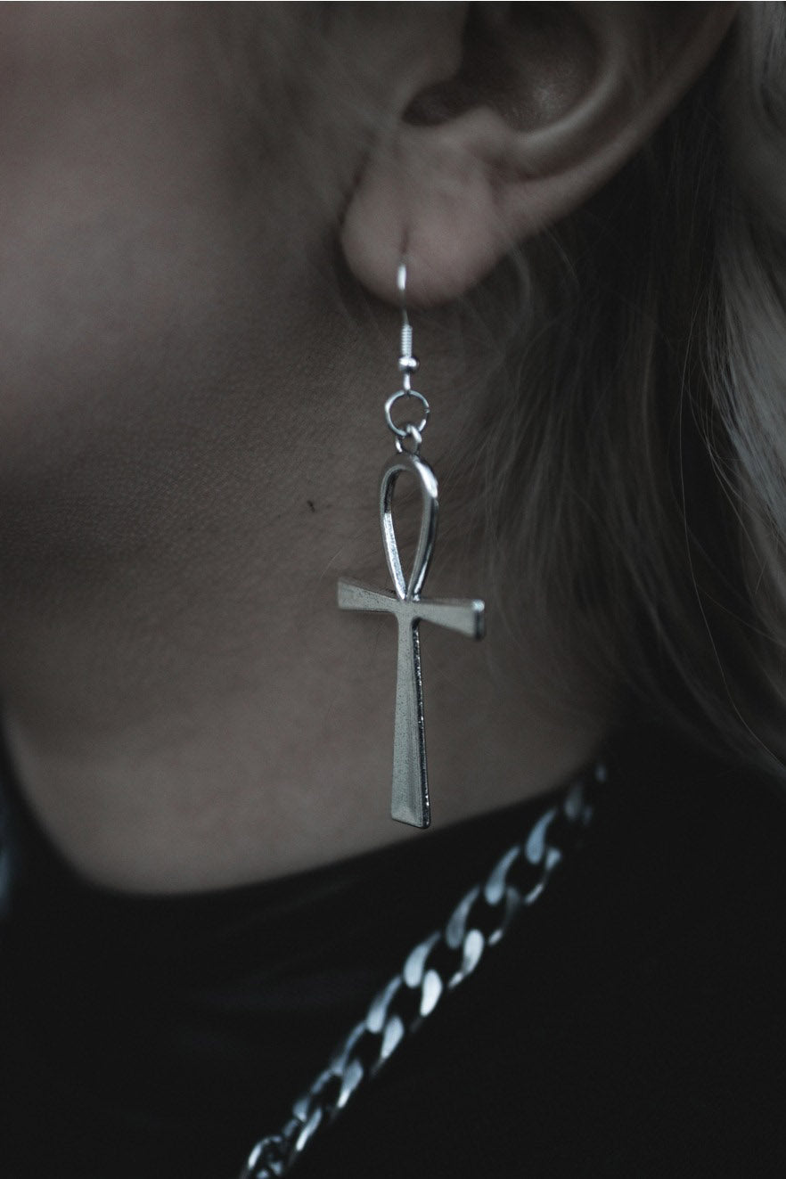 Ankh Earrings - jewelry - VampireFreaks - The Pretty Cult