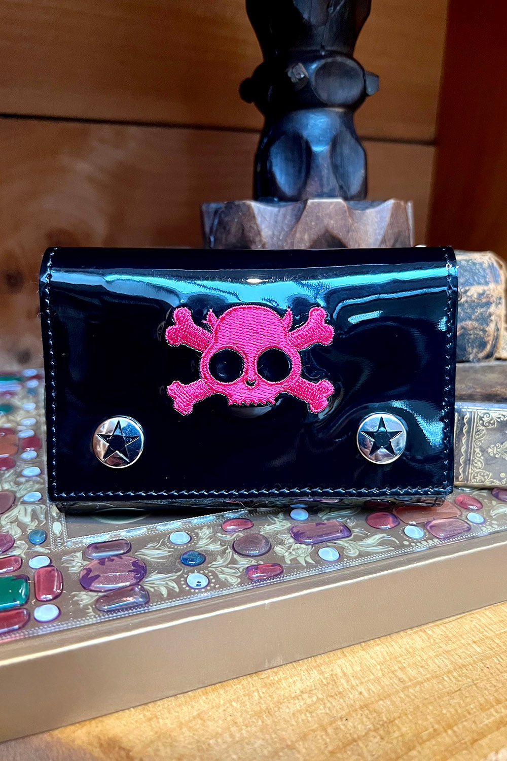 Cartera de motociclista con calavera y huesos cruzados [ROSA]