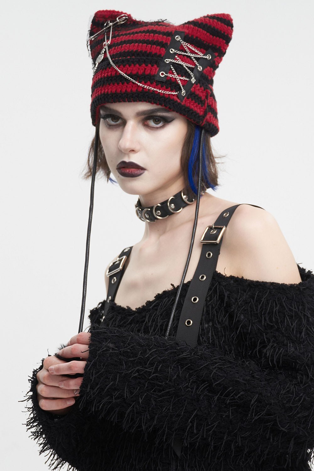 Bad Cat Beanie [BLACK/RED] - hats & scarves & headwear - VampireFreaks - Devil Fashion