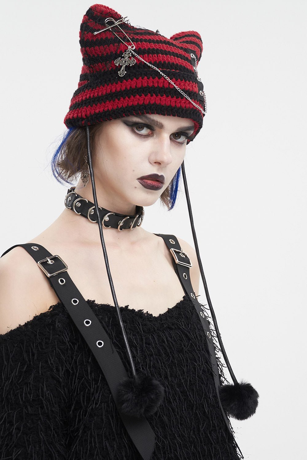 Bad Cat Beanie [BLACK/RED] - hats & scarves & headwear - VampireFreaks - Devil Fashion