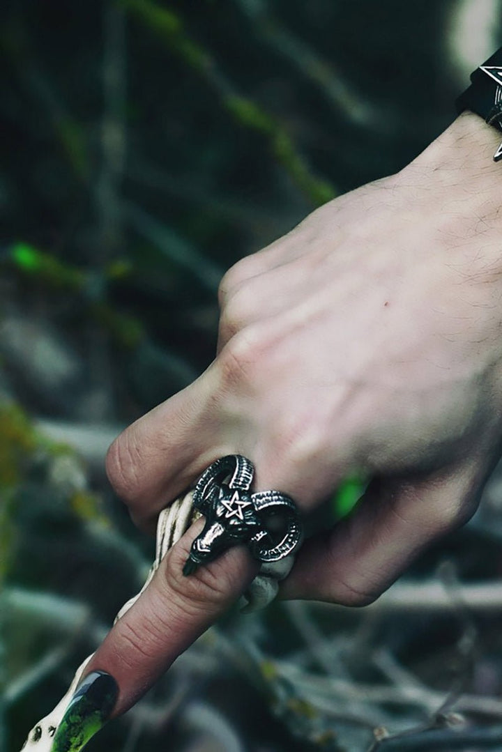 Baphomet Ring - jewelry - VampireFreaks - Alchemy