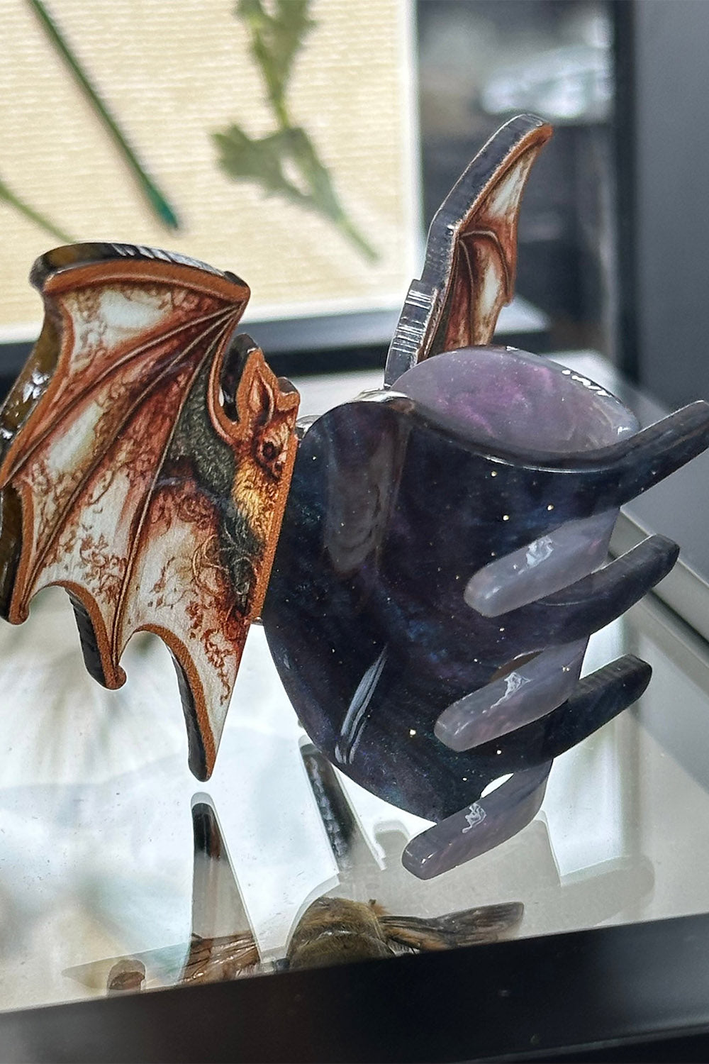 realistic bat hair clips 