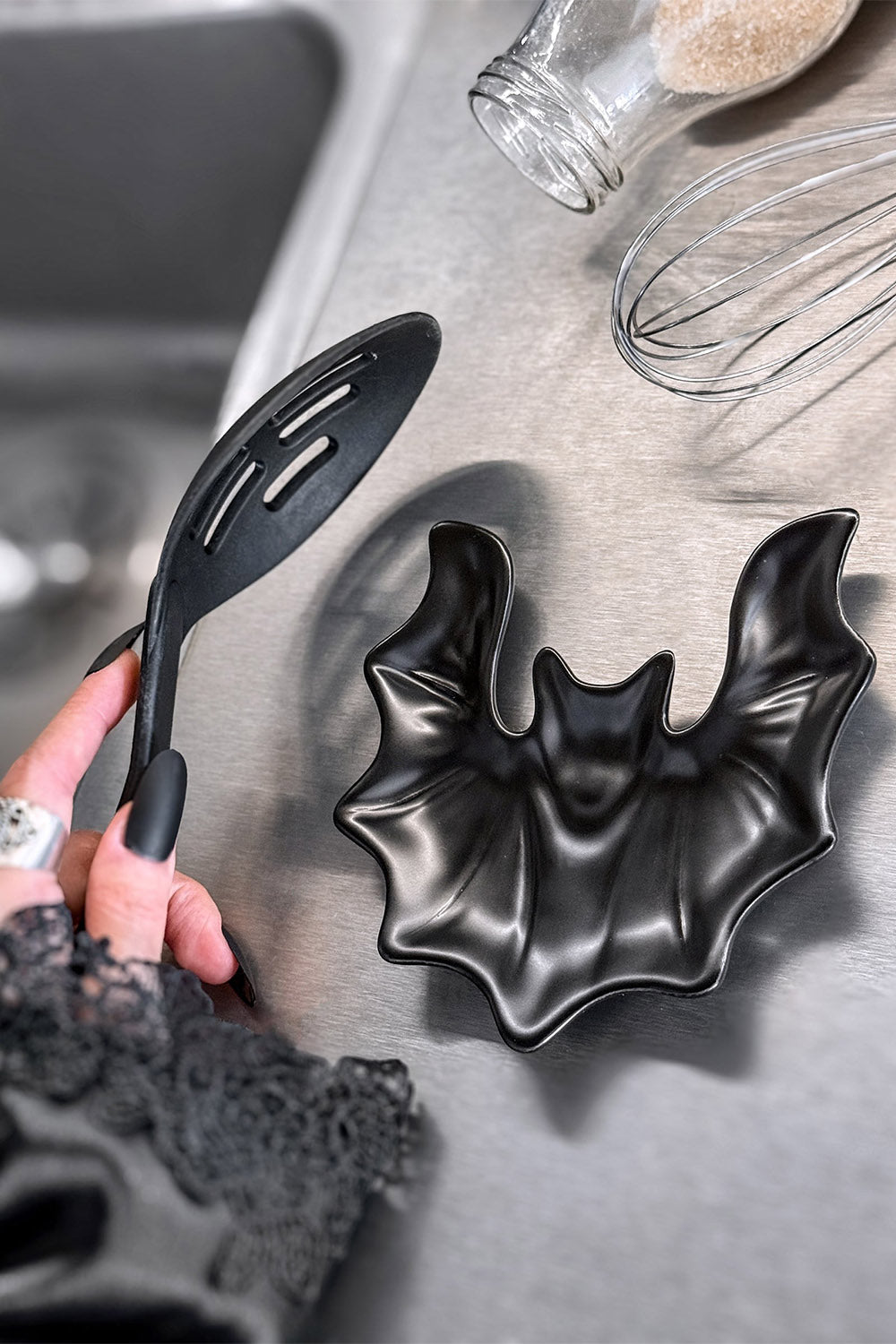 killstar housewares gothic halloween bat spoon rest 