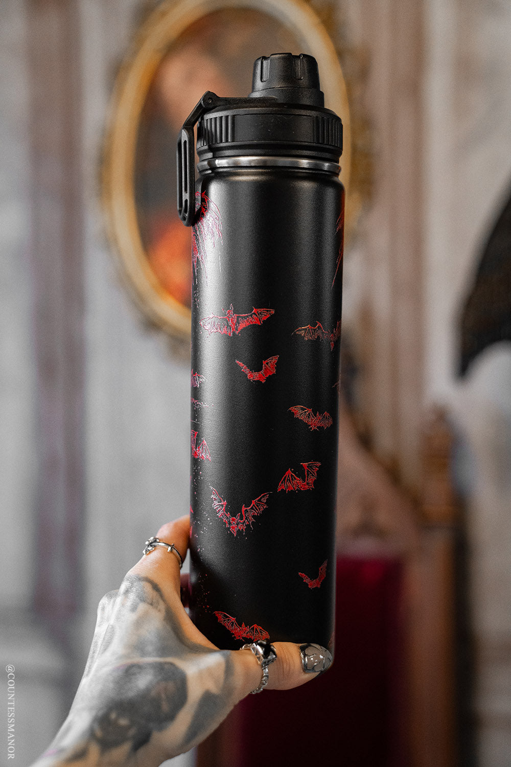 stainless steel goth bat black adn red water bottle