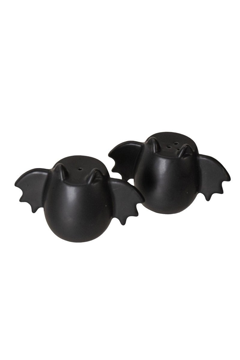 Bat Wing Salt and Pepper Shakers - housewares - VampireFreaks - Pacific Giftware