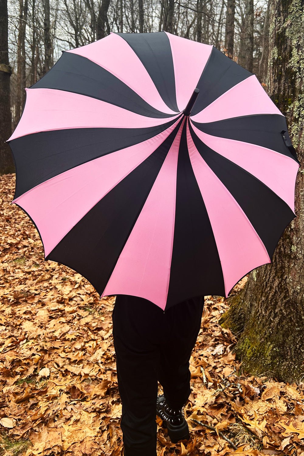 Batwing Pagoda Umbrella [BLACK/PASTEL PINK STRIPED] - umbrellas - VampireFreaks - VampireFreaks