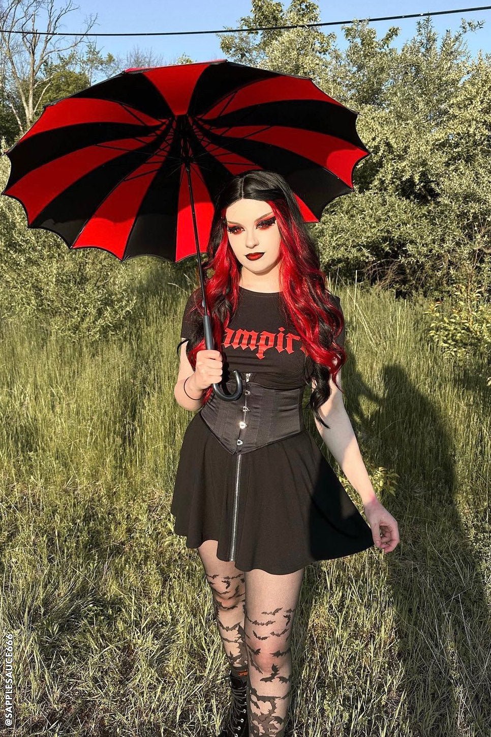 Batwing Pagoda Umbrella [BLACK/RED STRIPED] - umbrellas - VampireFreaks - VampireFreaks