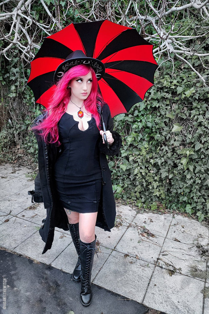 Batwing Pagoda Umbrella [BLACK/RED STRIPED] - umbrellas - VampireFreaks - VampireFreaks