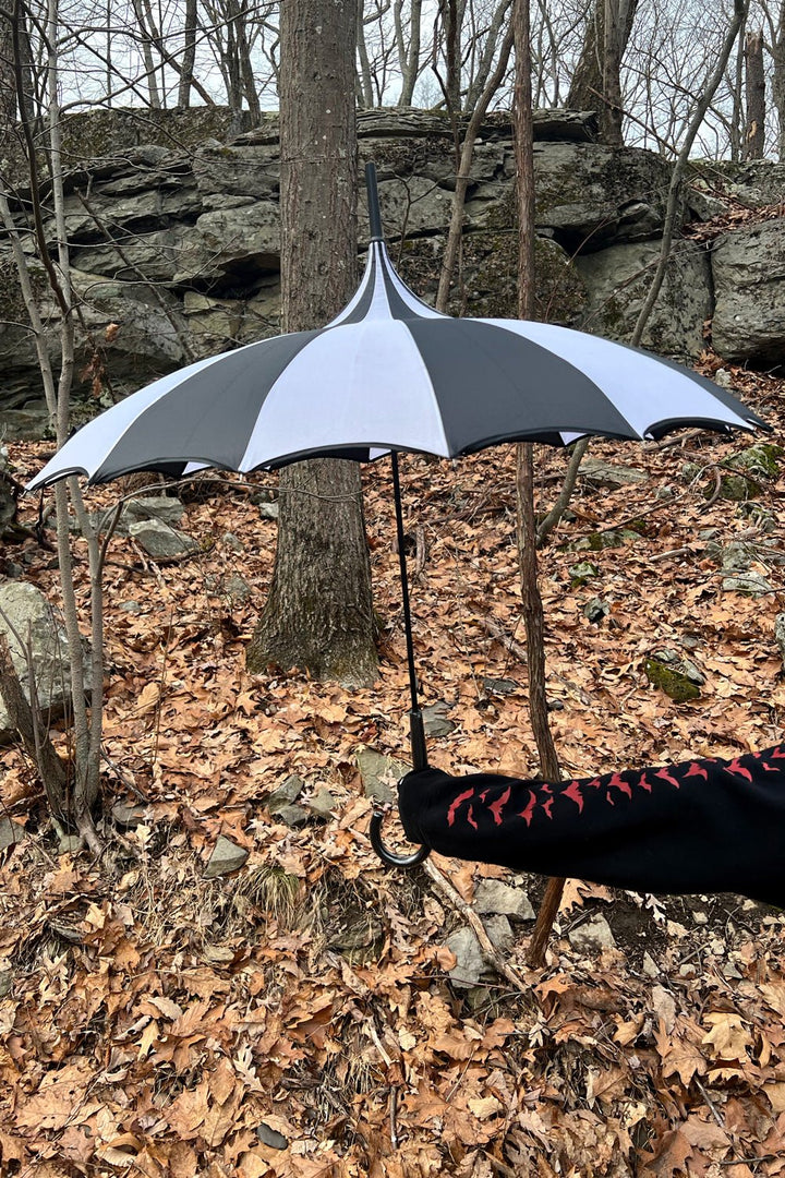 Batwing Pagoda Umbrella [BLACK/WHITE STRIPED] - umbrellas - VampireFreaks - VampireFreaks