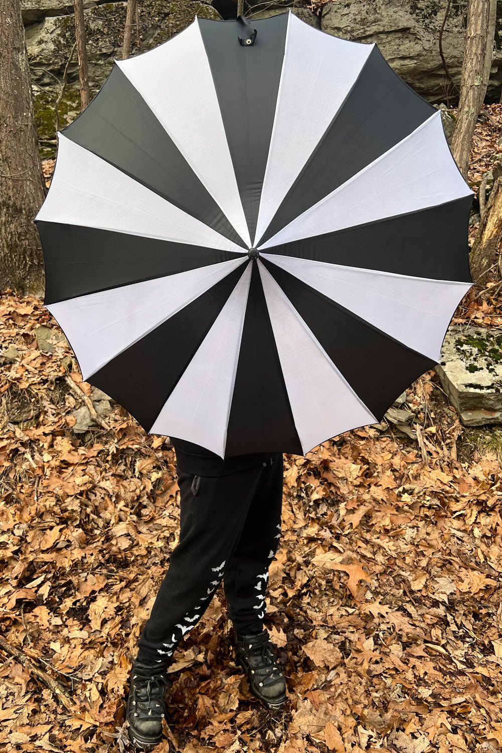 Batwing Pagoda Umbrella [BLACK/WHITE STRIPED] - umbrellas - VampireFreaks - VampireFreaks