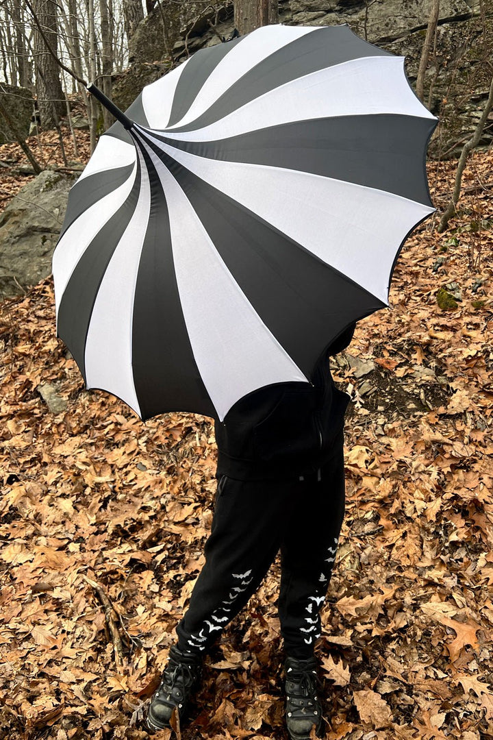 Batwing Pagoda Umbrella [BLACK/WHITE STRIPED] - umbrellas - VampireFreaks - VampireFreaks