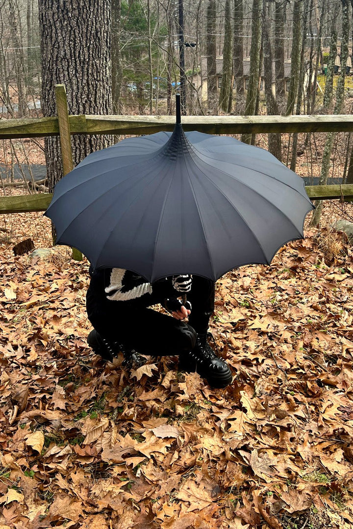 Batwing Pagoda Umbrella [MIDNIGHT BLACK] - umbrellas - VampireFreaks - VampireFreaks