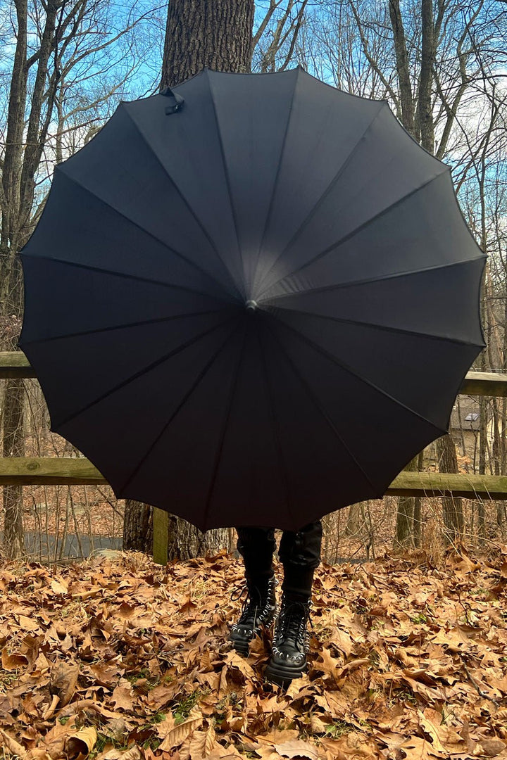 Batwing Pagoda Umbrella [MIDNIGHT BLACK] - umbrellas - VampireFreaks - VampireFreaks