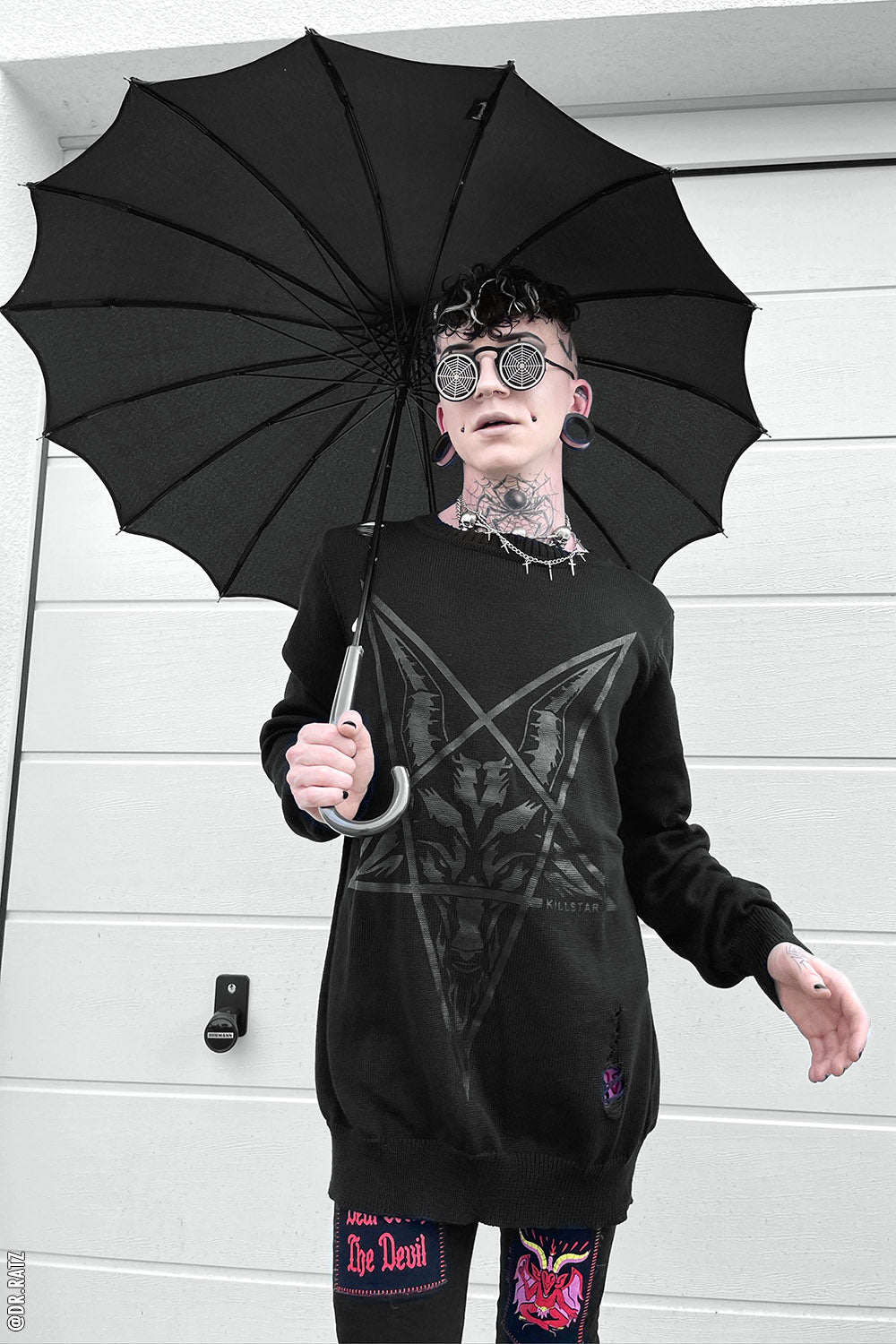 Batwing Pagoda Umbrella [MIDNIGHT BLACK] - umbrellas - VampireFreaks - VampireFreaks