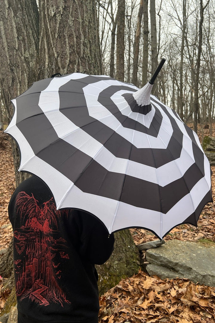 Batwing Pagoda Umbrella [SPOOKY SPIRAL] - umbrellas - VampireFreaks - VampireFreaks