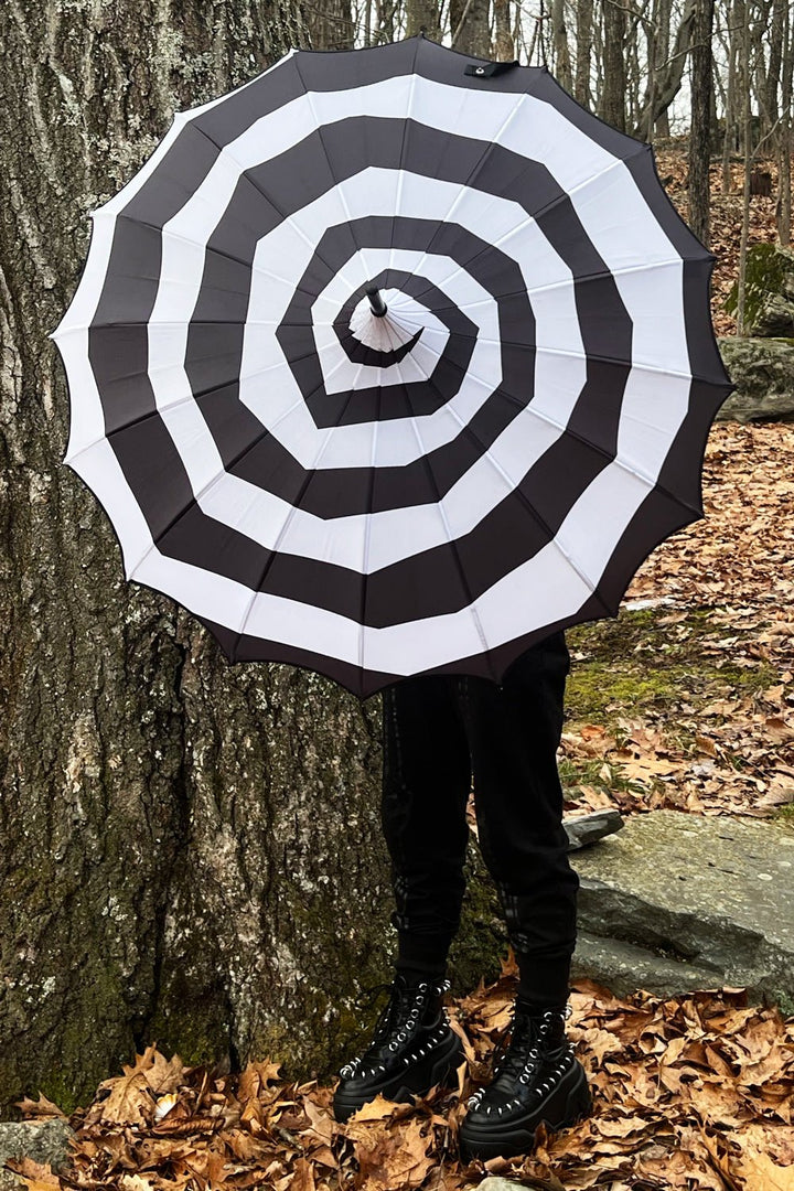 Batwing Pagoda Umbrella [SPOOKY SPIRAL] - umbrellas - VampireFreaks - VampireFreaks