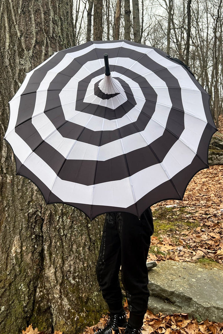 Batwing Pagoda Umbrella [SPOOKY SPIRAL] - umbrellas - VampireFreaks - VampireFreaks