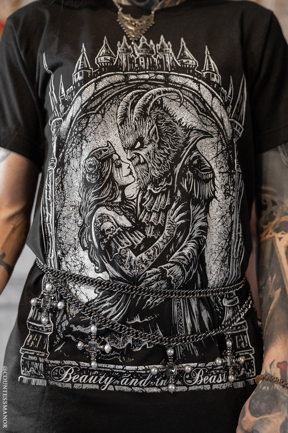 mens gothic beauty and the beast shirt sleeve t-shirt 