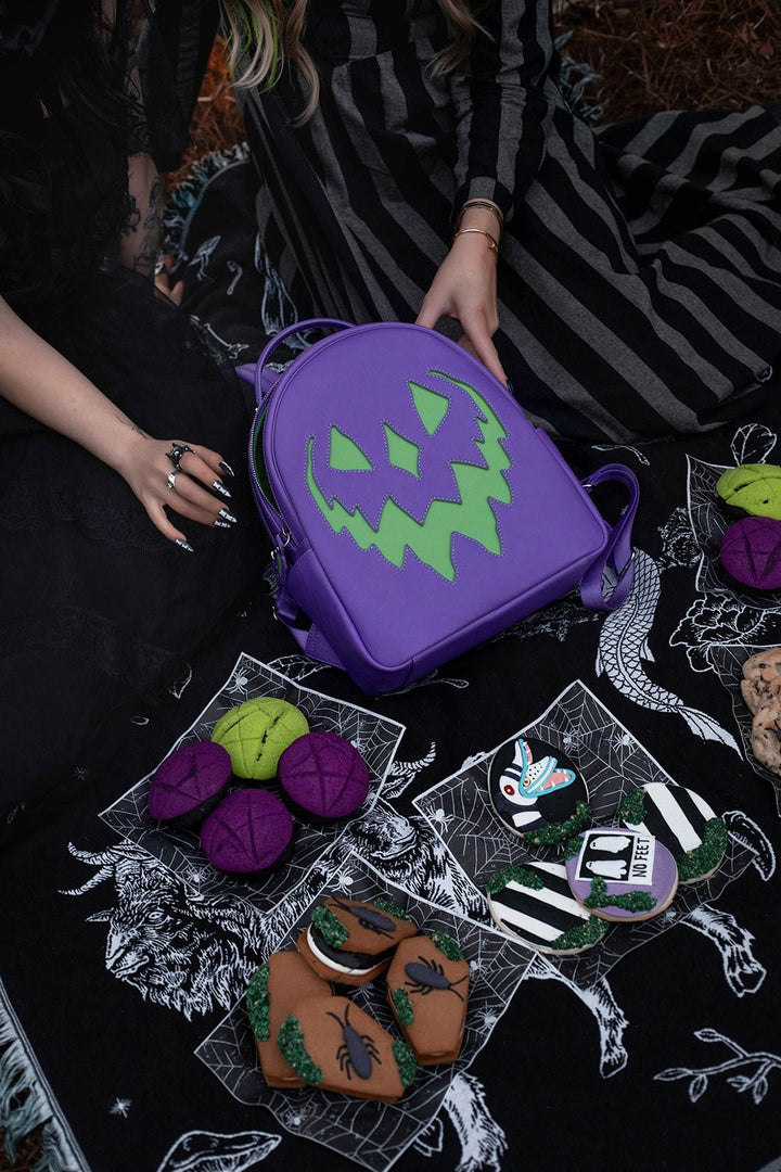 Beetle Juice Haunted Hallows Backpack - bags & wallets - VampireFreaks - Lively Ghosts