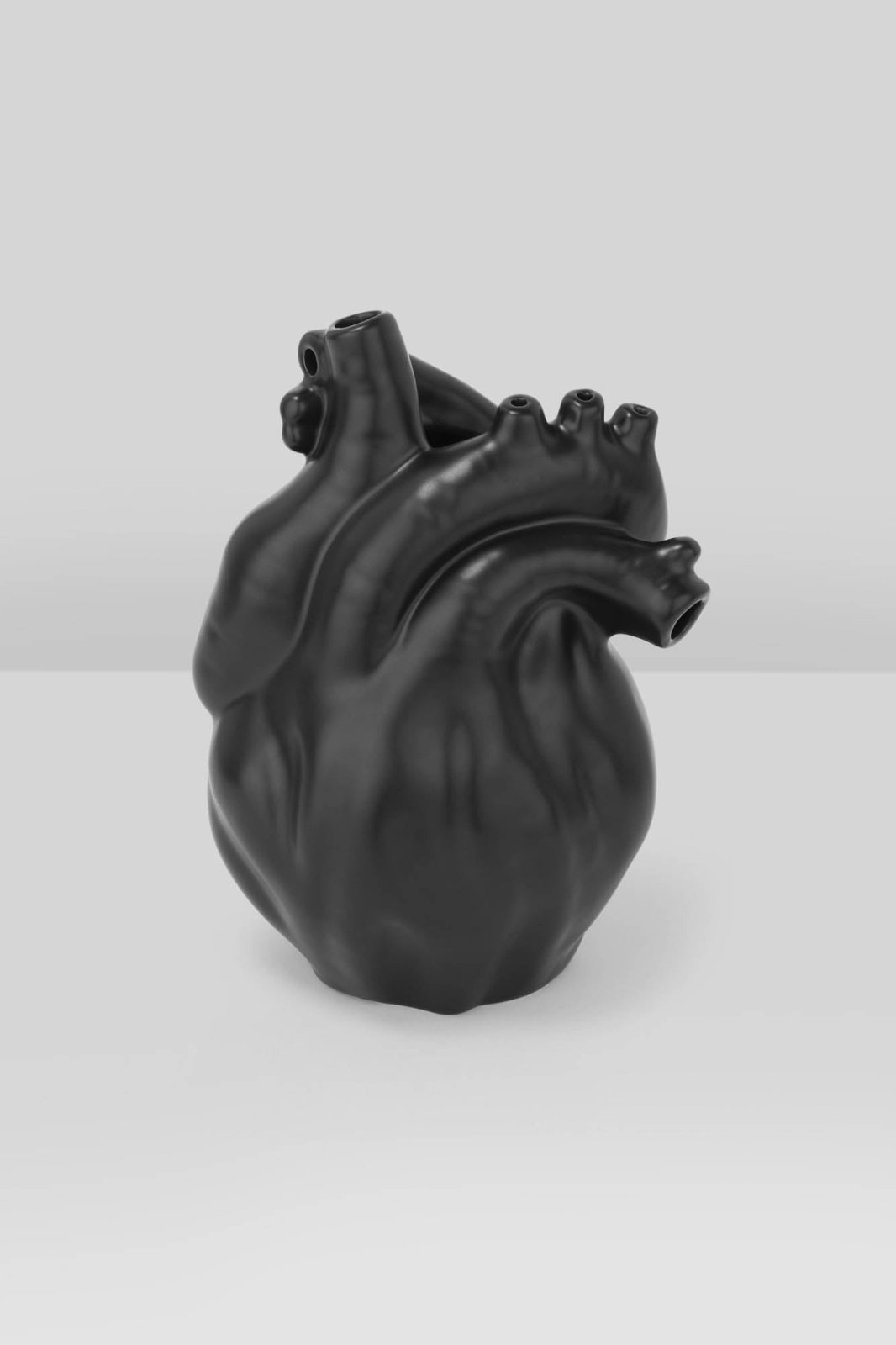 Black Heart Vase - housewares - VampireFreaks - Killstar