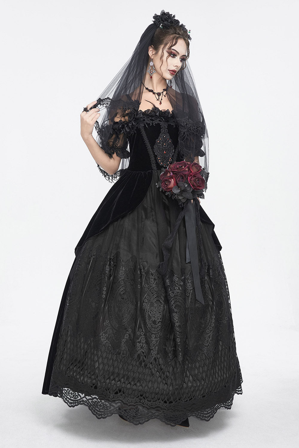 Black Manor Gothic Gown - dresses - VampireFreaks - Devil Fashion