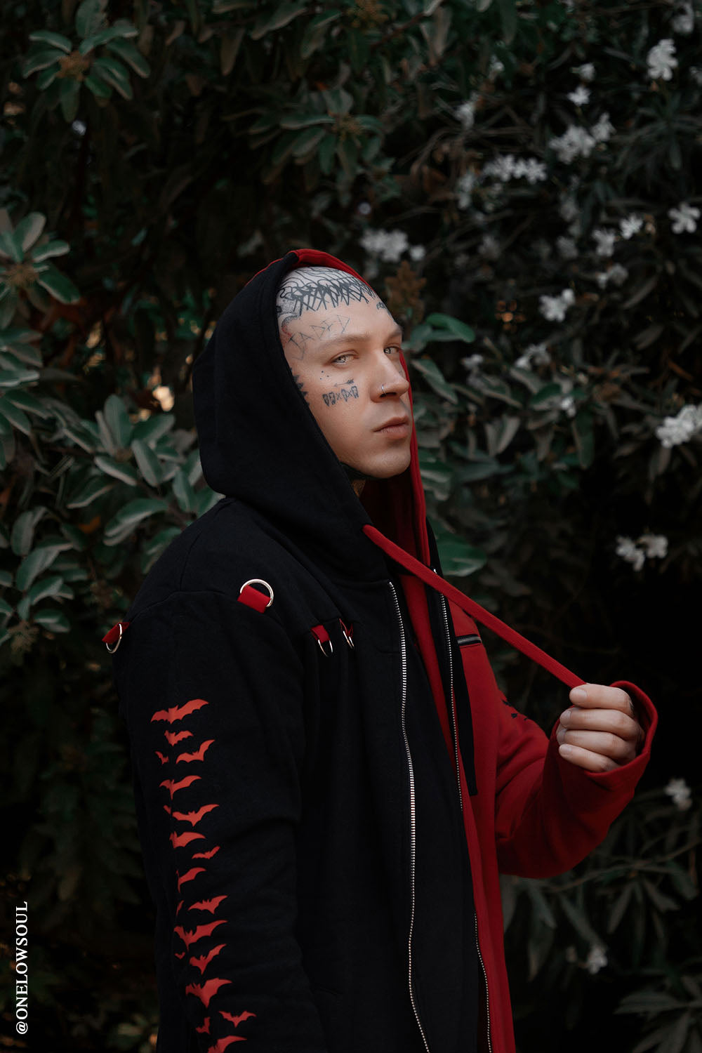 Split Mage Hoodie [Black/Red]