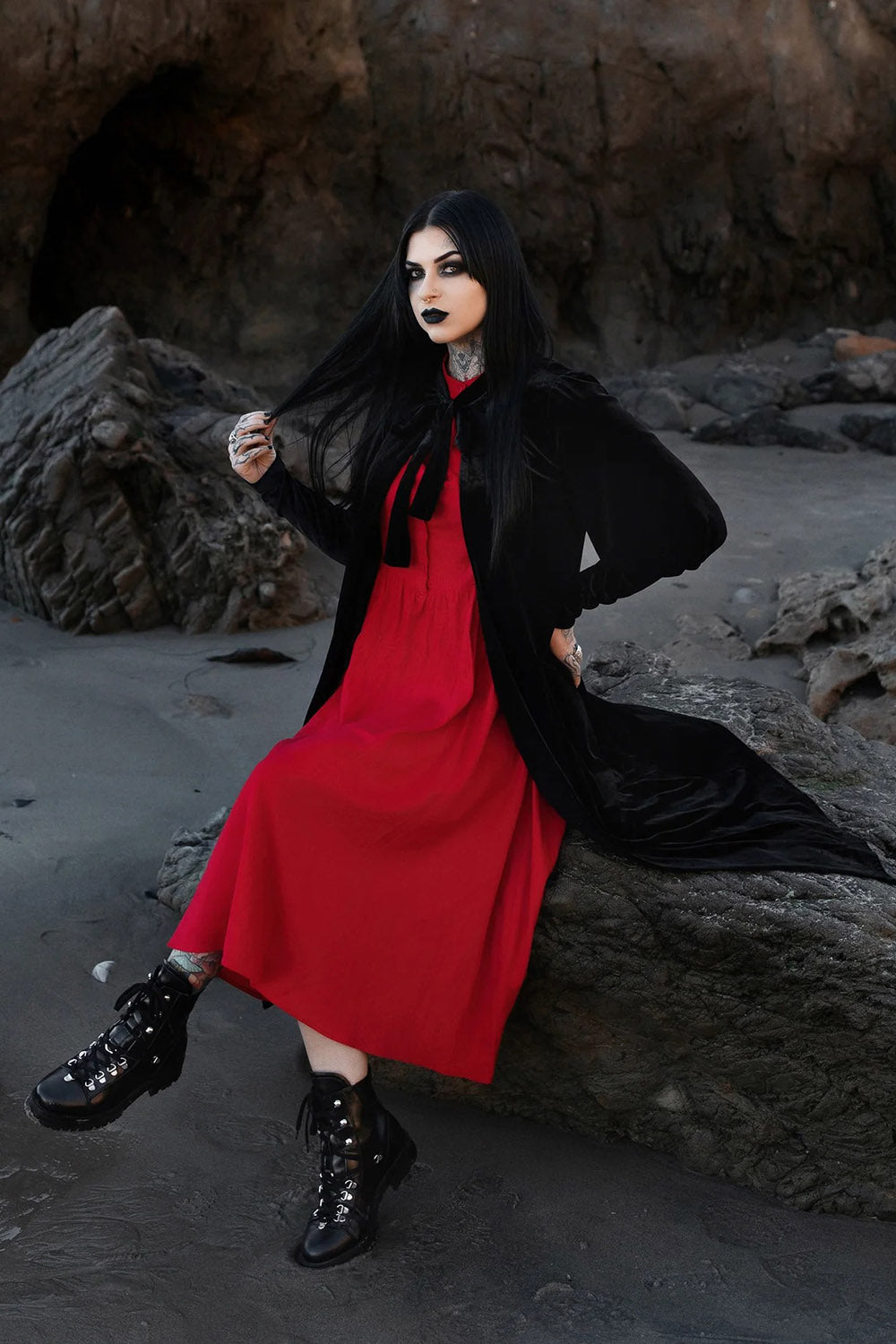 Morticia Duster [BLACK]