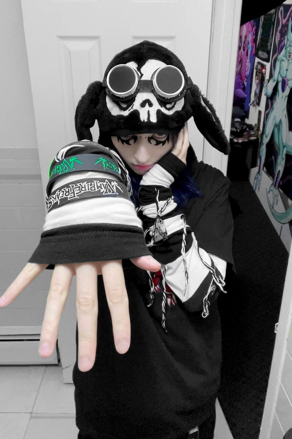 Bone Bunny Hat [BLACK] – VampireFreaks