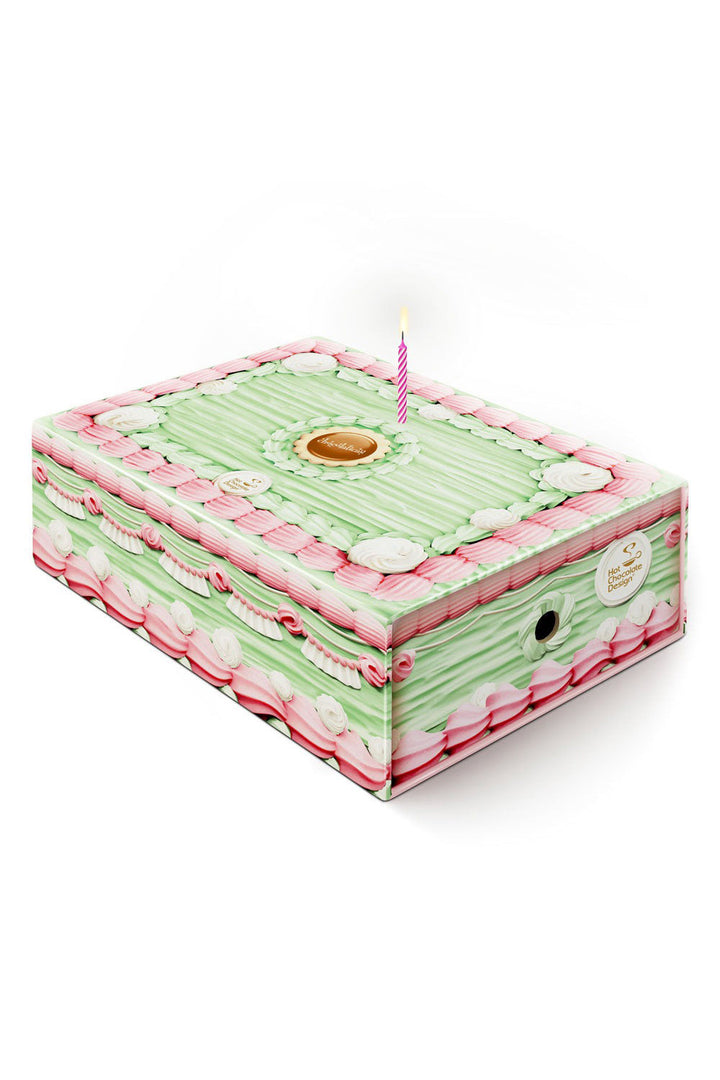 cake shaped shoe box
