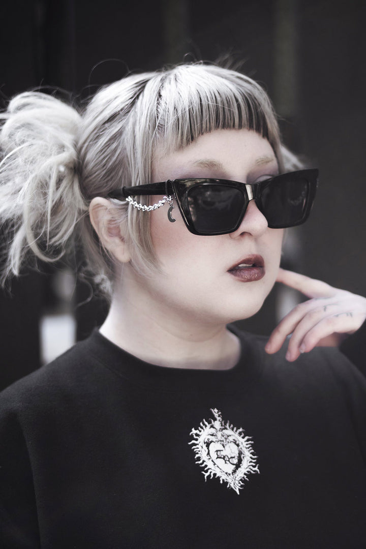 large sharp cat eye sunglasses by the pretty cult