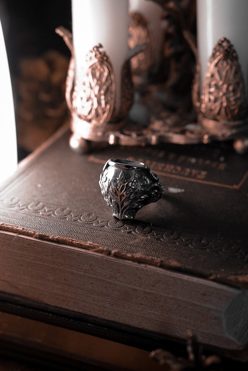 Cauldron Spell Ring - jewelry - VampireFreaks - Lively Ghosts