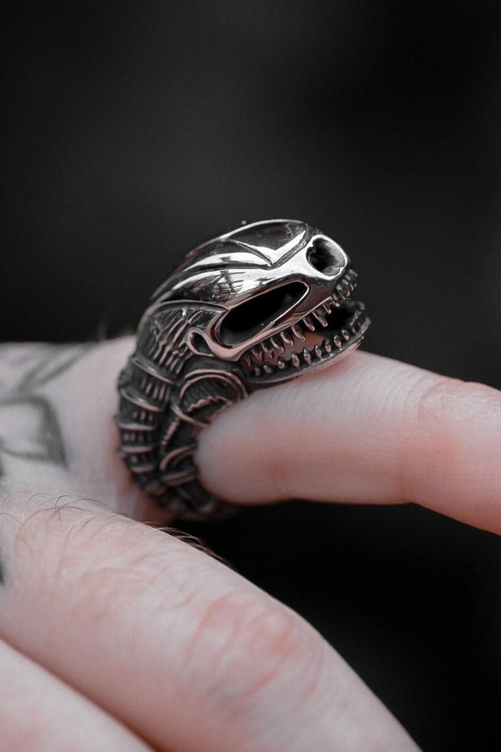 Chestburster Ring - jewelry - VampireFreaks - Lively Ghosts