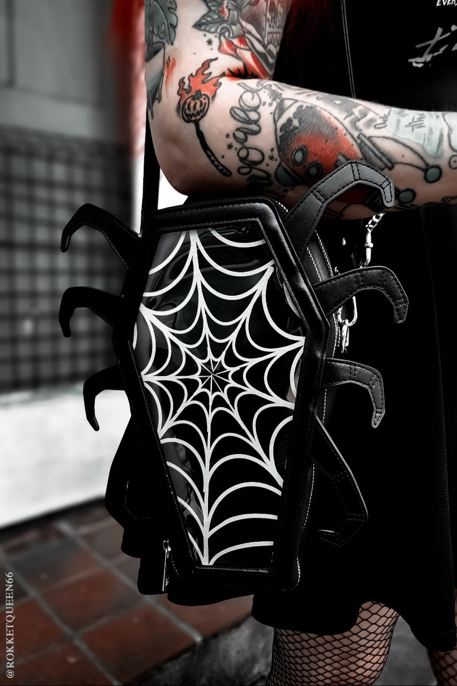Bolso Ita con forma de ataúd de araña