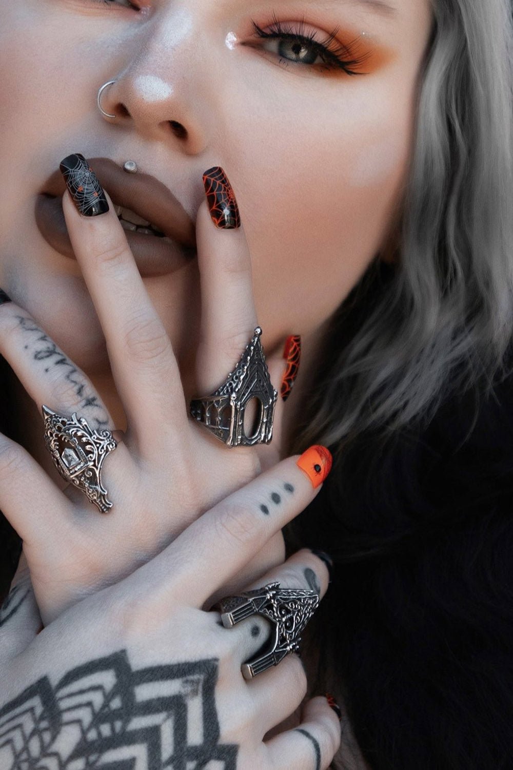 Corridor Ring - jewelry - VampireFreaks - Lively Ghosts