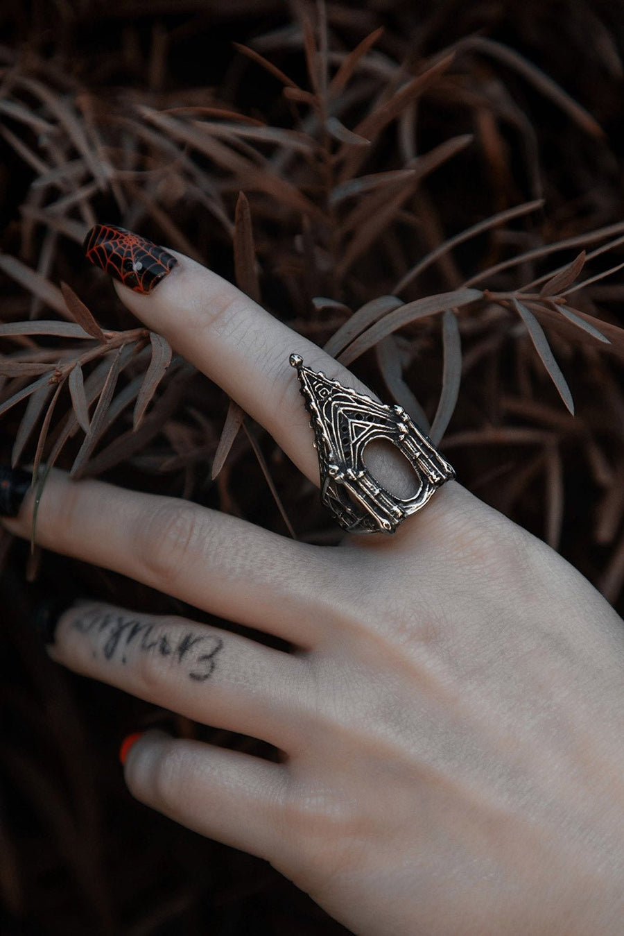 Corridor Ring - jewelry - VampireFreaks - Lively Ghosts