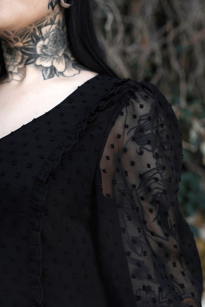 fairytale dotted balloon sleeve dress