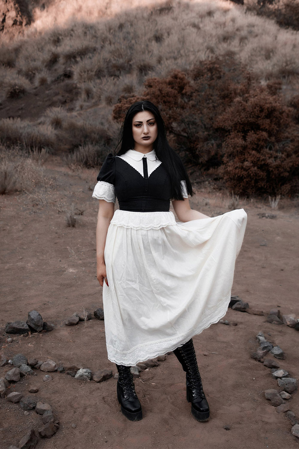 womesn vintage goth inspired dress
