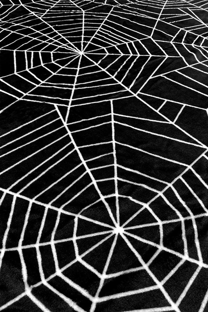 spooky soft spiderweb blanket
