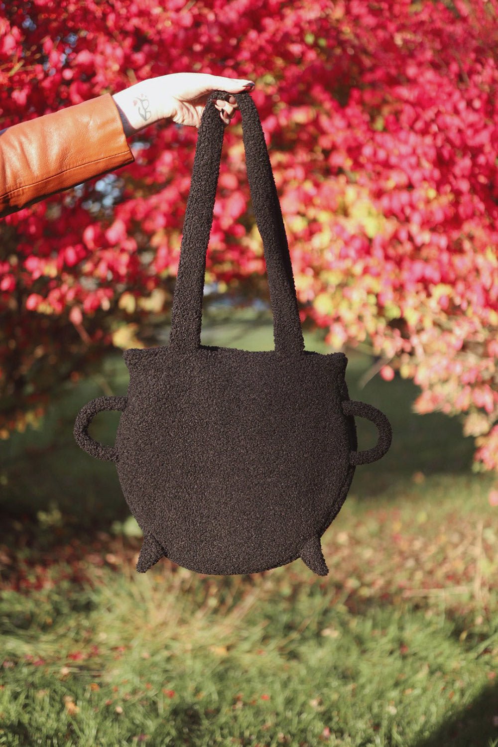 Cozy Cauldron Bag