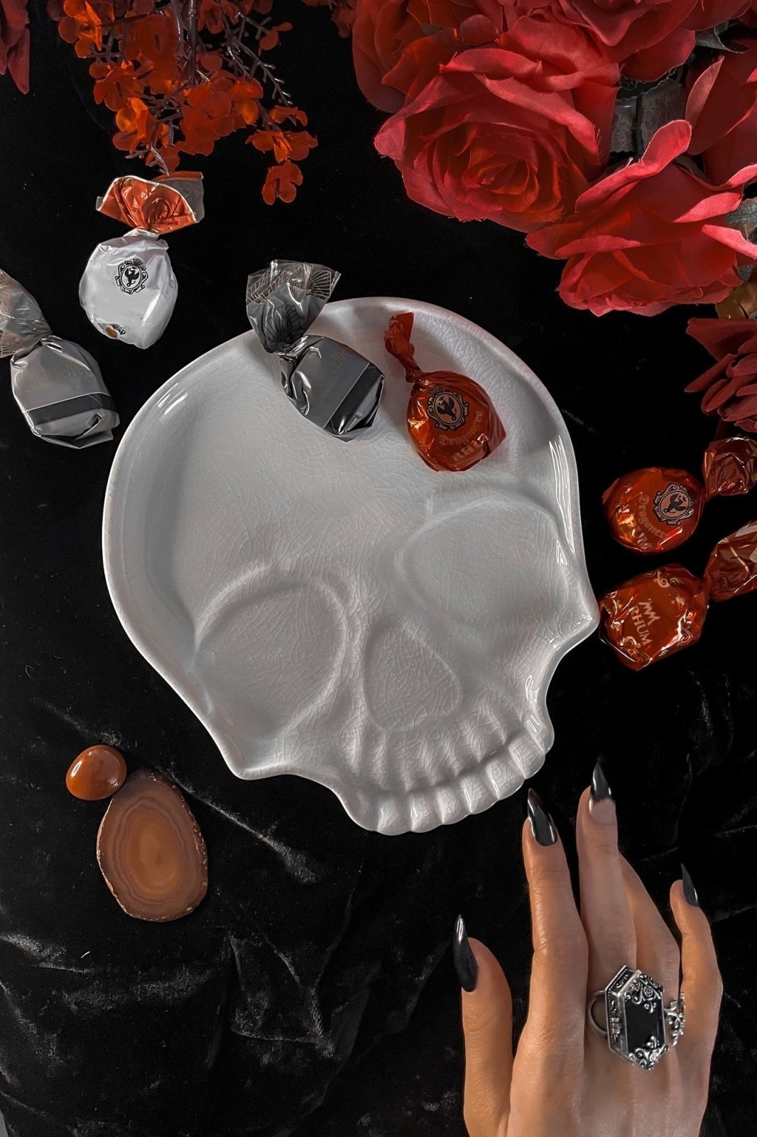 Cranium Skull Platter - housewares - VampireFreaks - Killstar