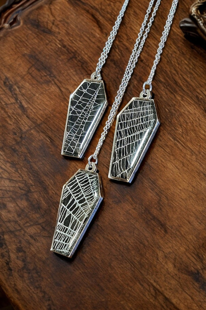 genuine spiderweb oddities preserved specimen necklace 